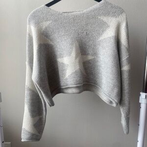 Cloud Ten cropped oversized sweater with white stars